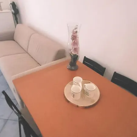 Casa Di Patty Ad A 20 Metri Dal Mare Alassio