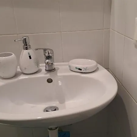 Casa Di Patty Ad A 20 Metri Dal Mare ألاسيو